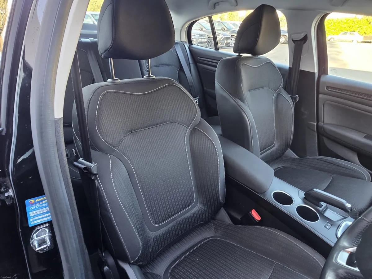 2020 Renault Megane 1.5 DCI AUTOMATIC - Image 4