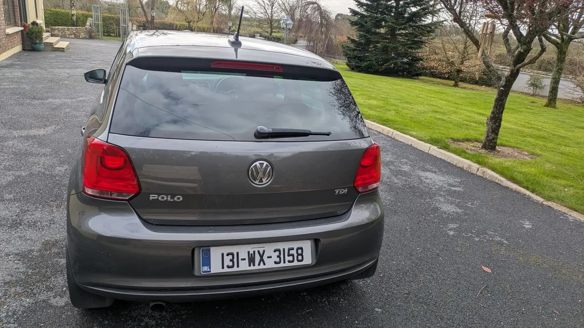Volkswagen Polo 2013 - Image 2