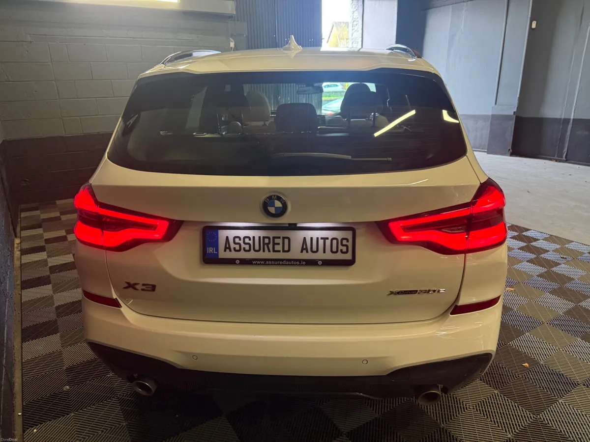 211  BMW X3 X-Drive 30E M-Sport - Image 4
