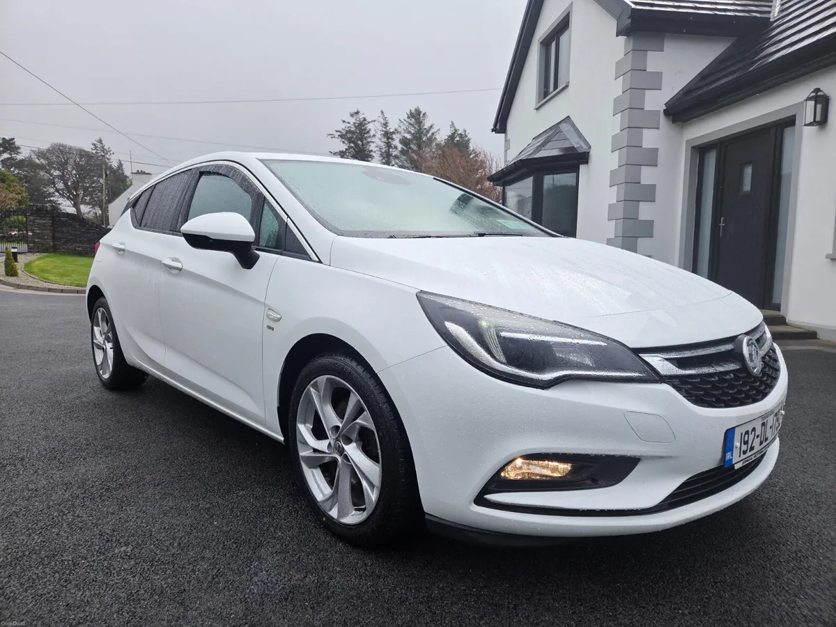 2019 VAUXHALL ASTRA ECOTEC  SRI 1.6CDTI - Image 1