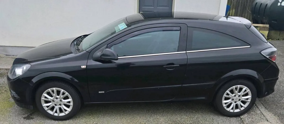 Opel Astra - Image 2