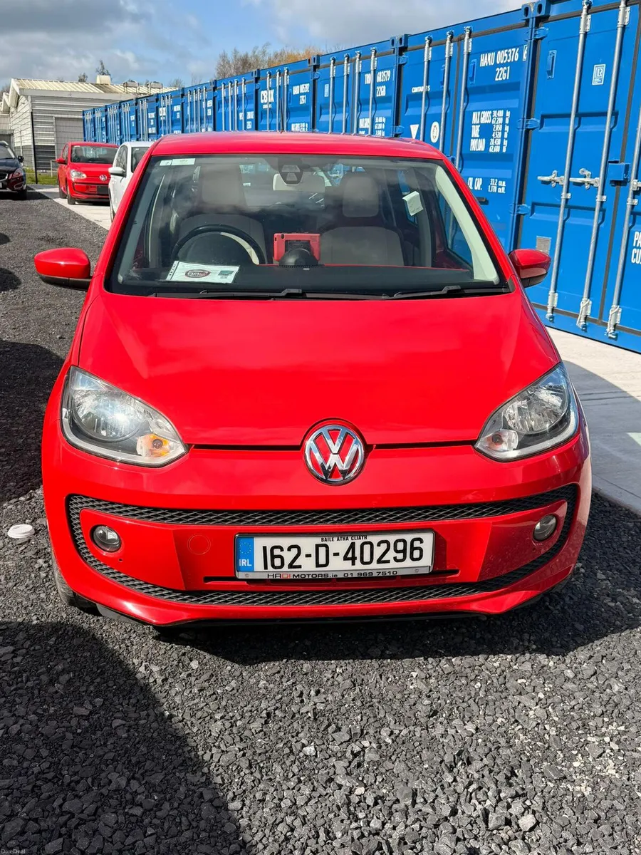 Volkswagen up! 2016 - Image 1