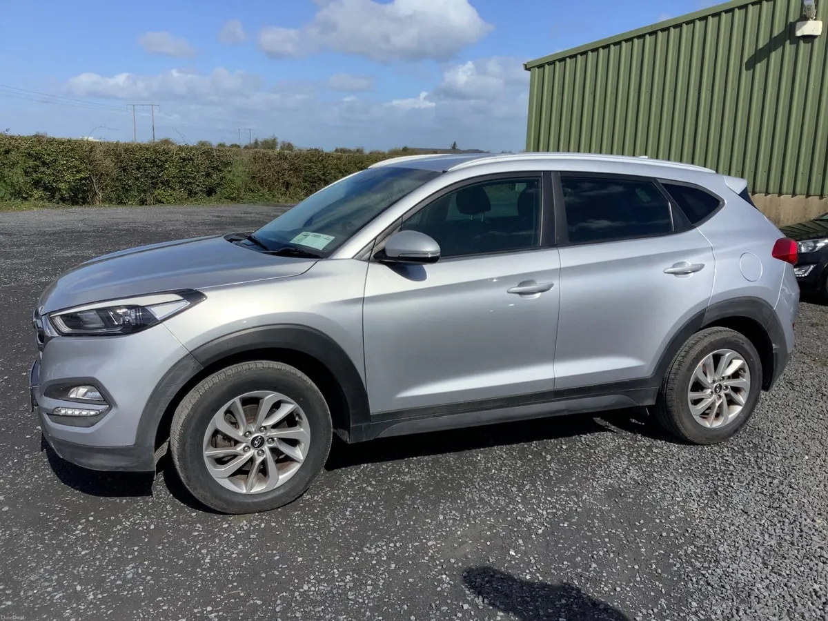 2016 Hyundai Tucson 1.7 diesel executive..new NCT - Image 6