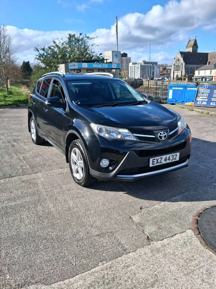 2013 Toyota rav 4 - Image 3