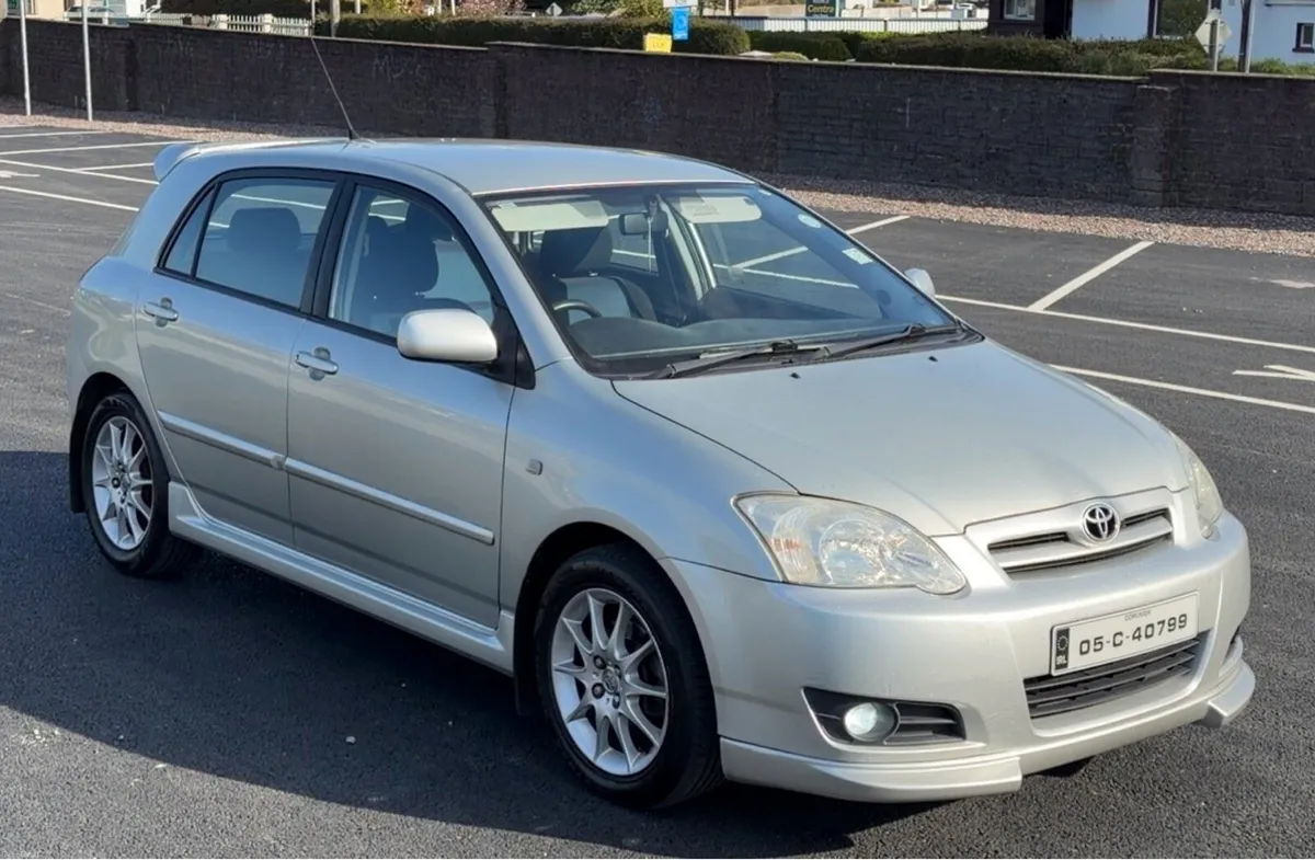 ** 05 Toyota Corolla 1.4D4D** - Image 4