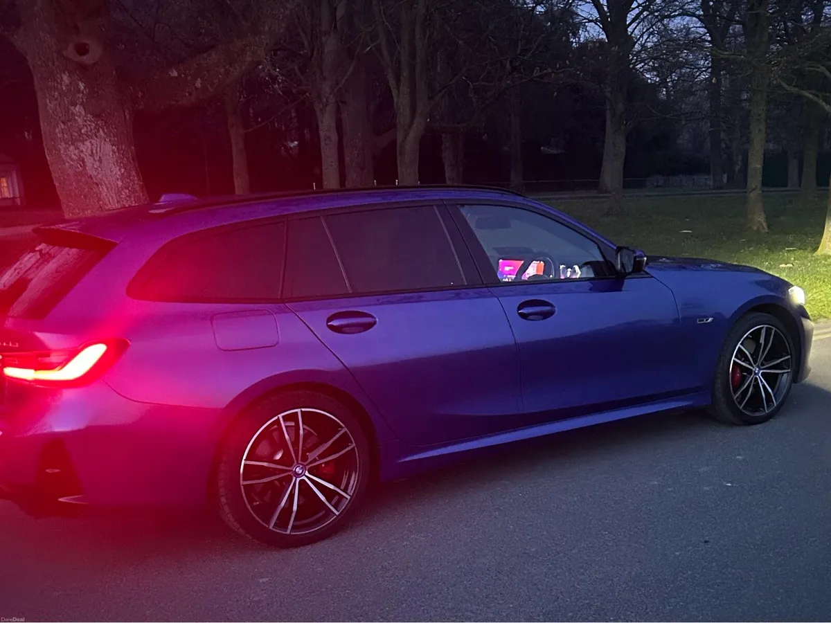 BMW 330E M SPORT - Image 4