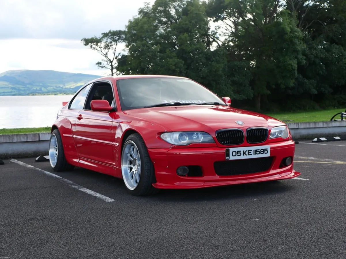BMW 3-Series 2005 - Image 1