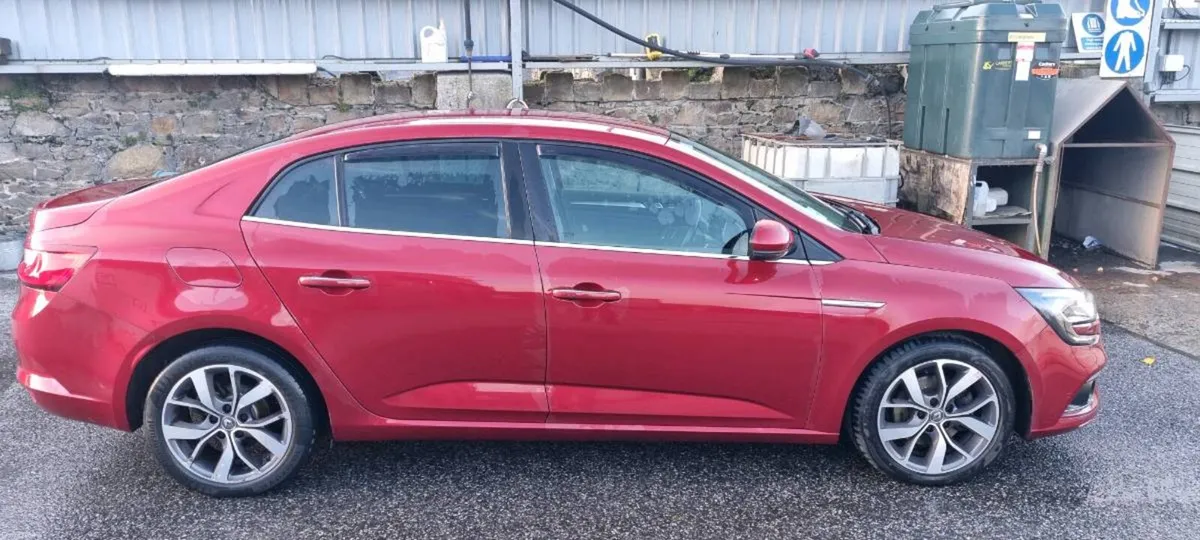 2017 Renault Megane 1.6 Diesel - Image 3