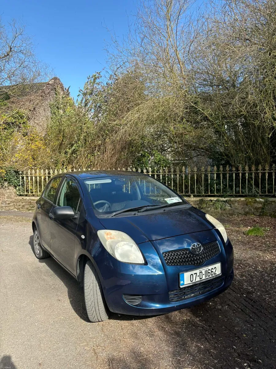 Toyota yaris - Image 3