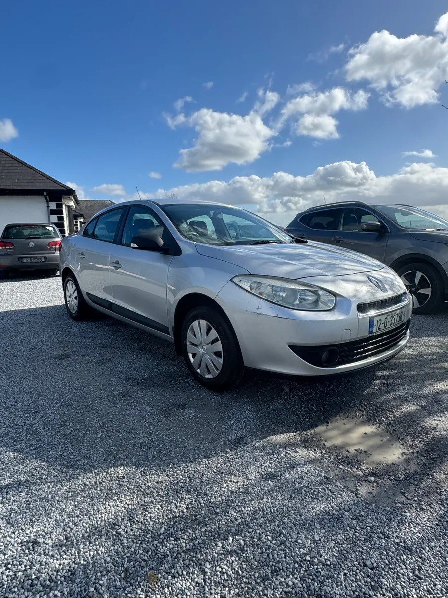 Renault Fluence 2012 - Image 4