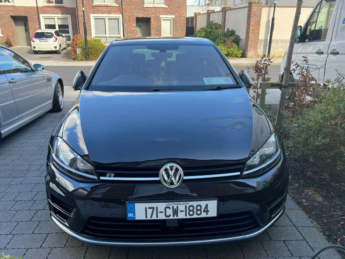 2017 VW Golf R 2.0TSI 300BHP 4MOTION - Image 1
