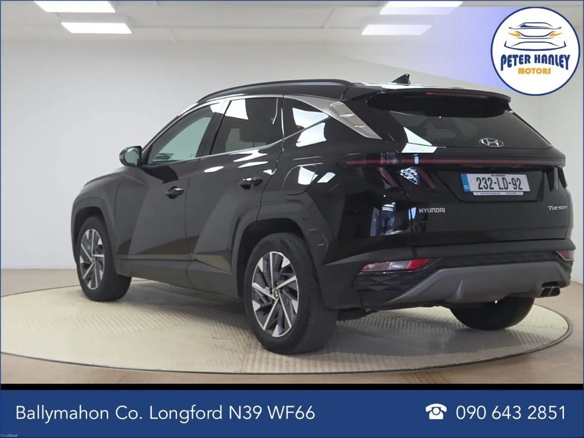 Hyundai Tucson 2WD Executive Plus - Image 5