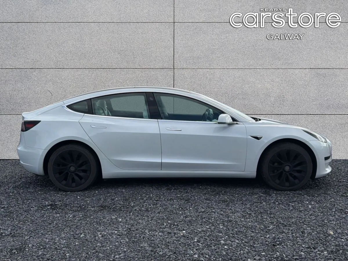 Tesla Model 3 Standard Range Plus (RWD) - Image 2