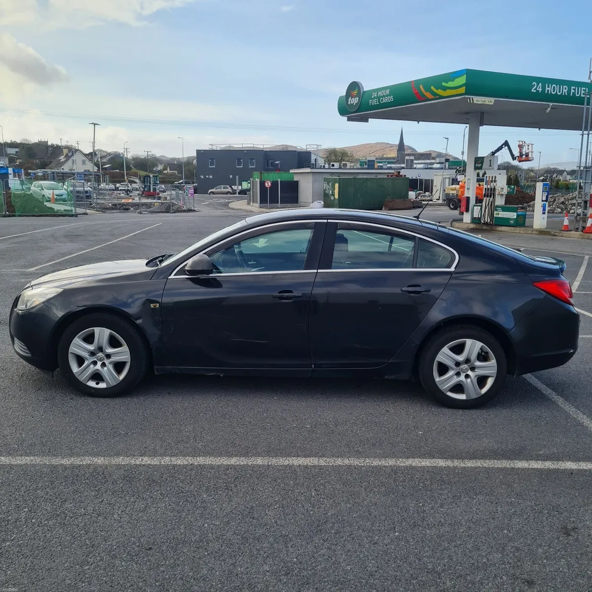 Vauxhall Insignia 2010 - Image 2