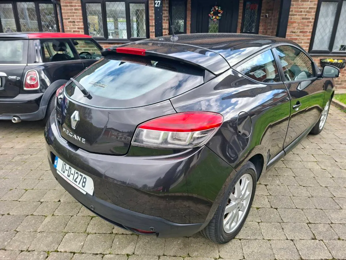 RENAULT MEGANE COUPE 1.6 PETROL 2010 - Image 3