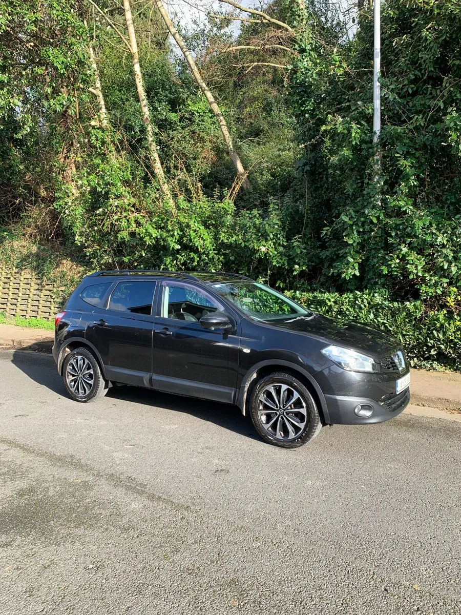 Nissan Qashqai+2 2014 Diesel Black 7 Seater - Image 1
