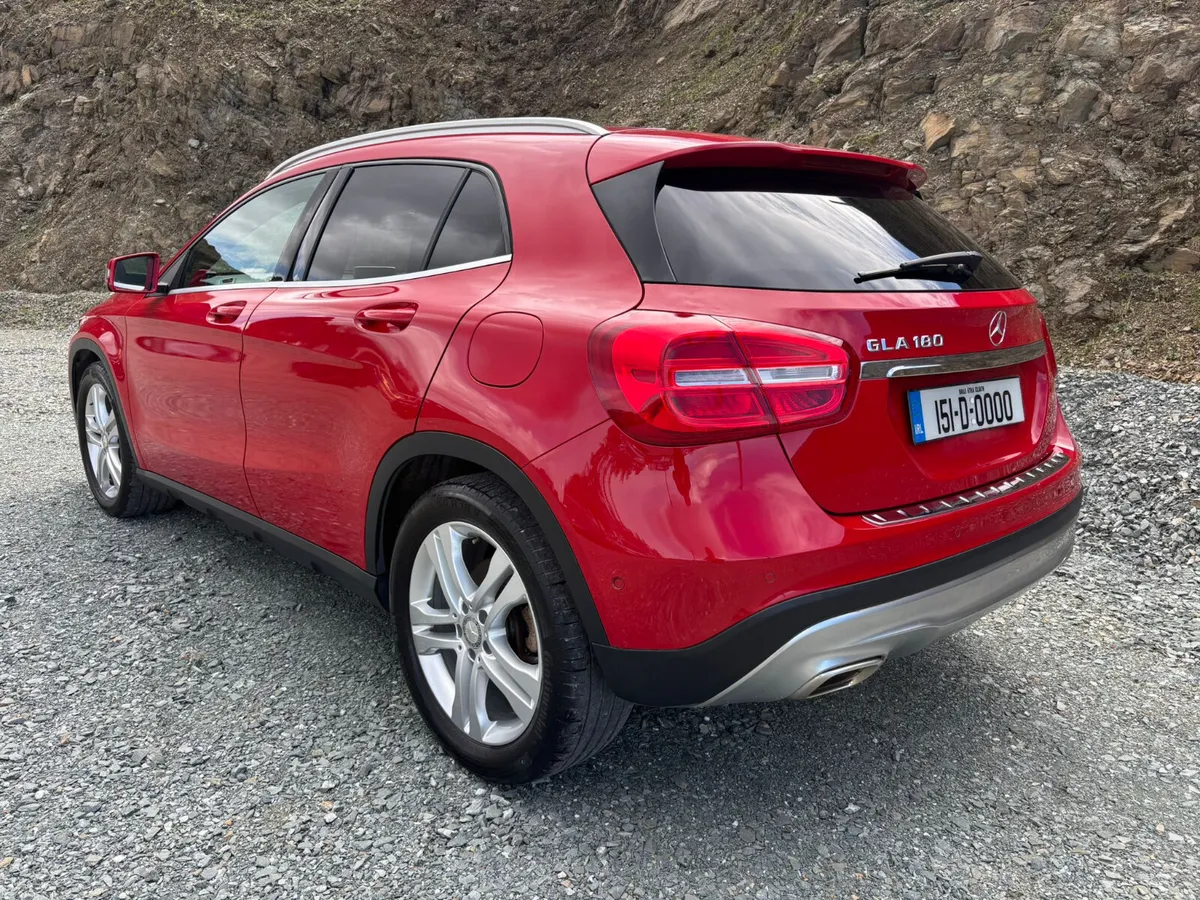 2015 MERCEDES GLA *LOW MILEAGE* AUTOMATIC - Image 4