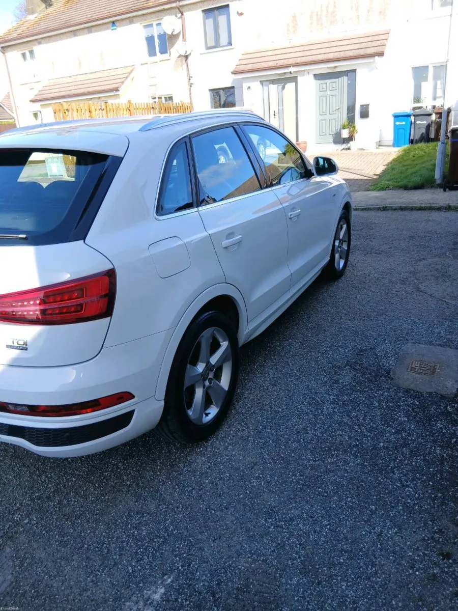 Audi q3 quattro sline auto - Image 3