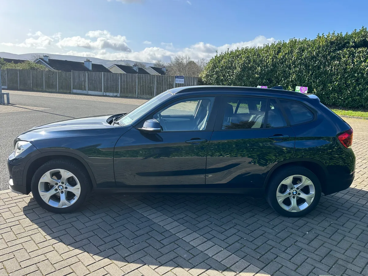 BMW X1 2015 Manual Very Low miles - Image 4