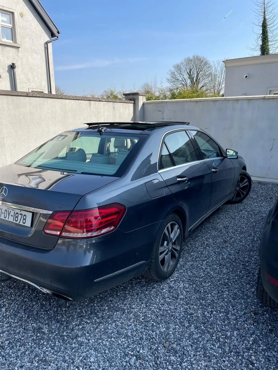 Mercedes-Benz E-Class 2016 - Image 4