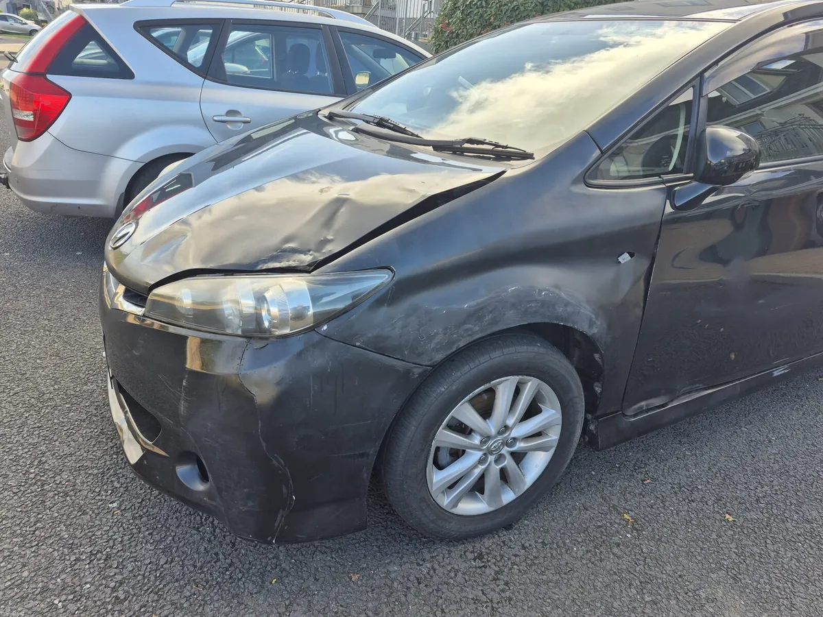 10 Toyota  Wish 7 seater - Image 2