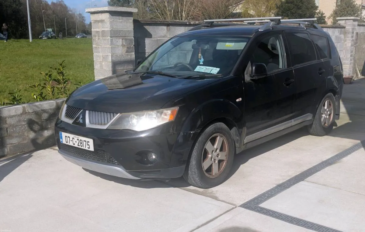 Mitsubishi Outlander 07 2.0