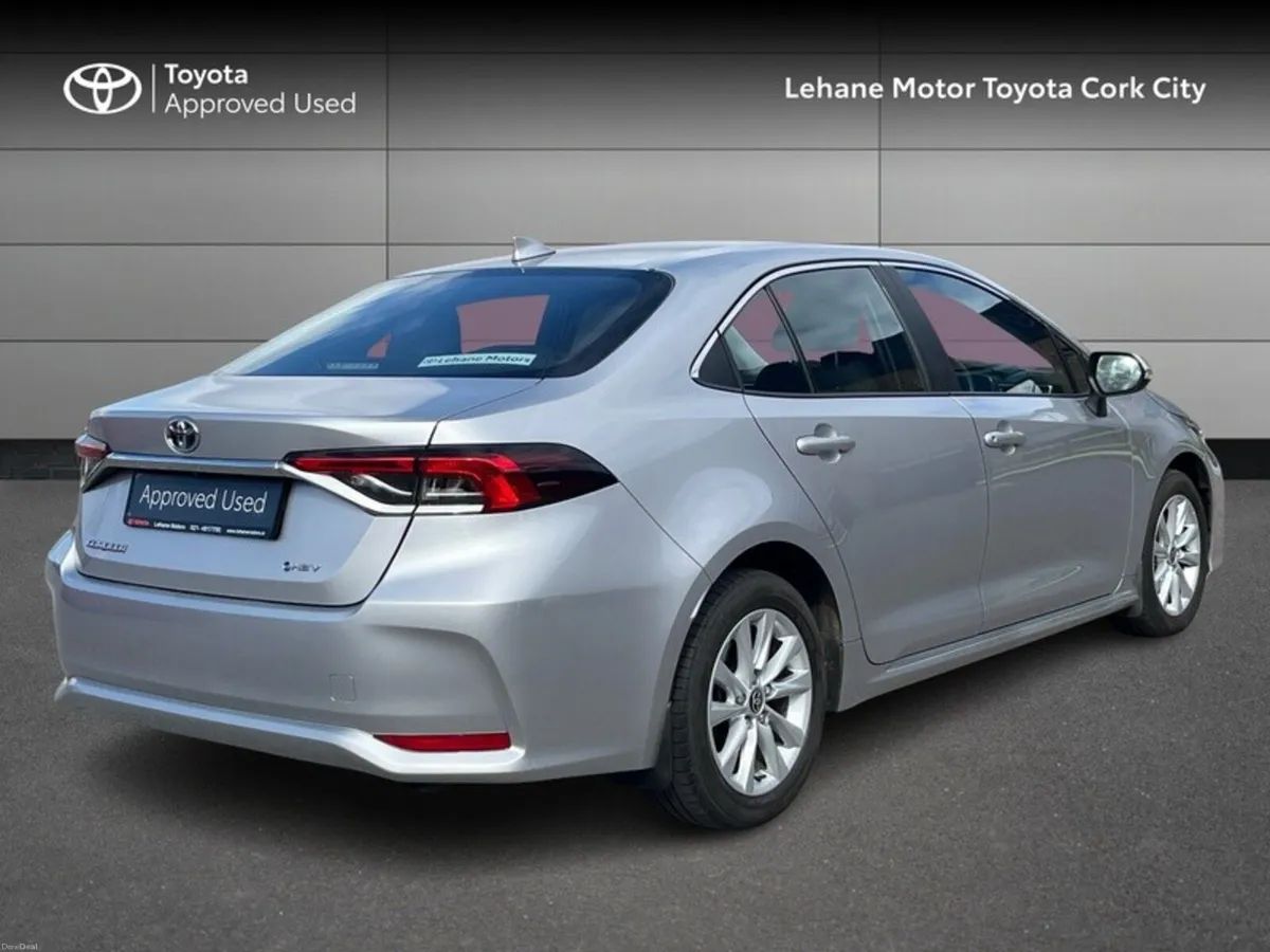 Toyota Corolla COROLLA SALOON LUNA - Image 2