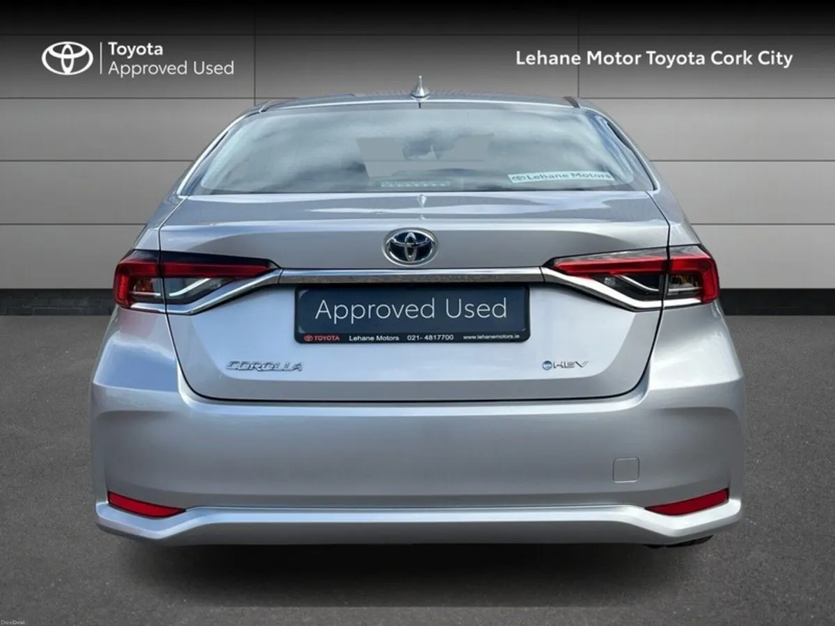 Toyota Corolla COROLLA SALOON LUNA - Image 4