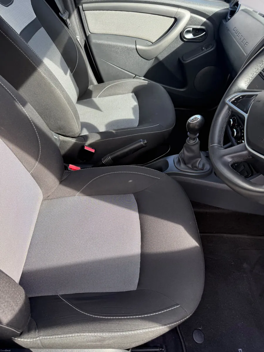 Dacia Duster 2018 - Image 2
