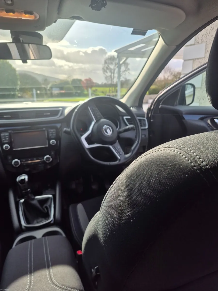 Nissan Qashqai 2018 - Image 2