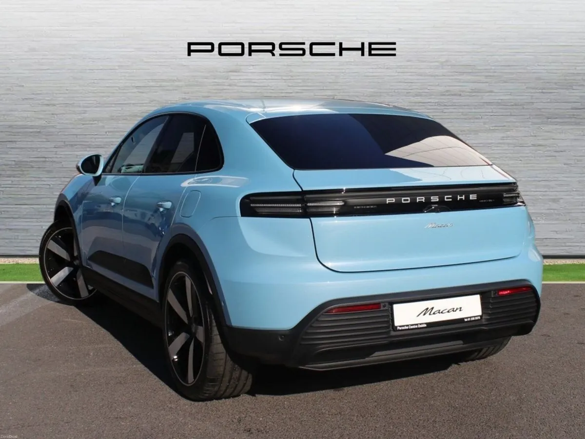 Porsche Macan Electric - Image 3