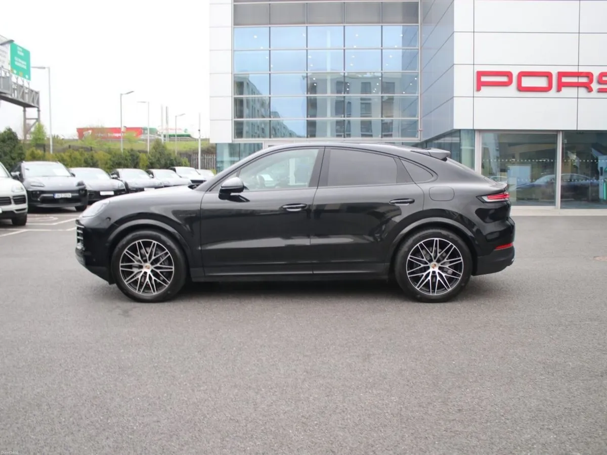 Porsche Cayenne E-Hybrid Coupe - Image 4