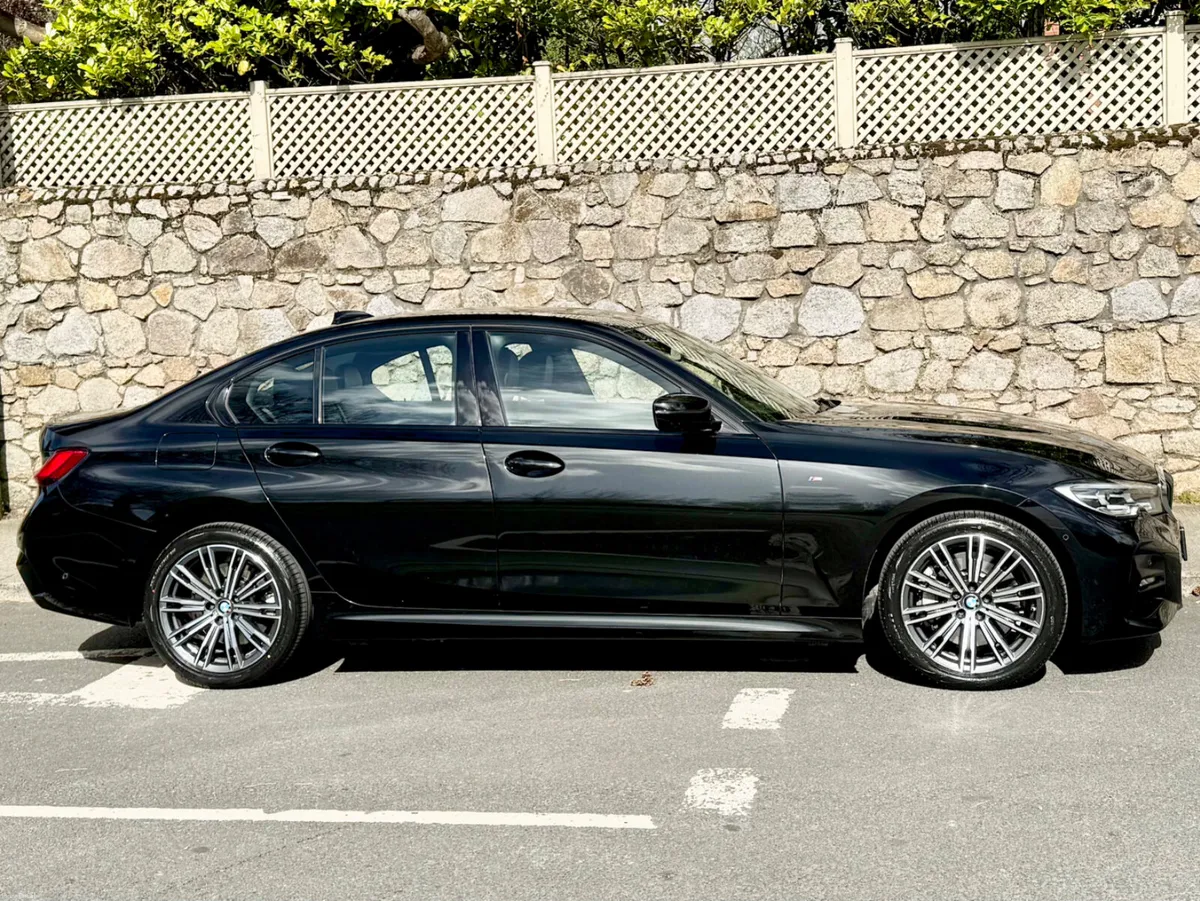 BMW 3-Series 2020!!! 330e M-SPORT!! LEATHER!! - Image 3