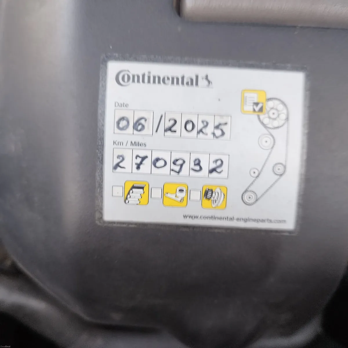 Volkswagen Passat 2014 - Image 2