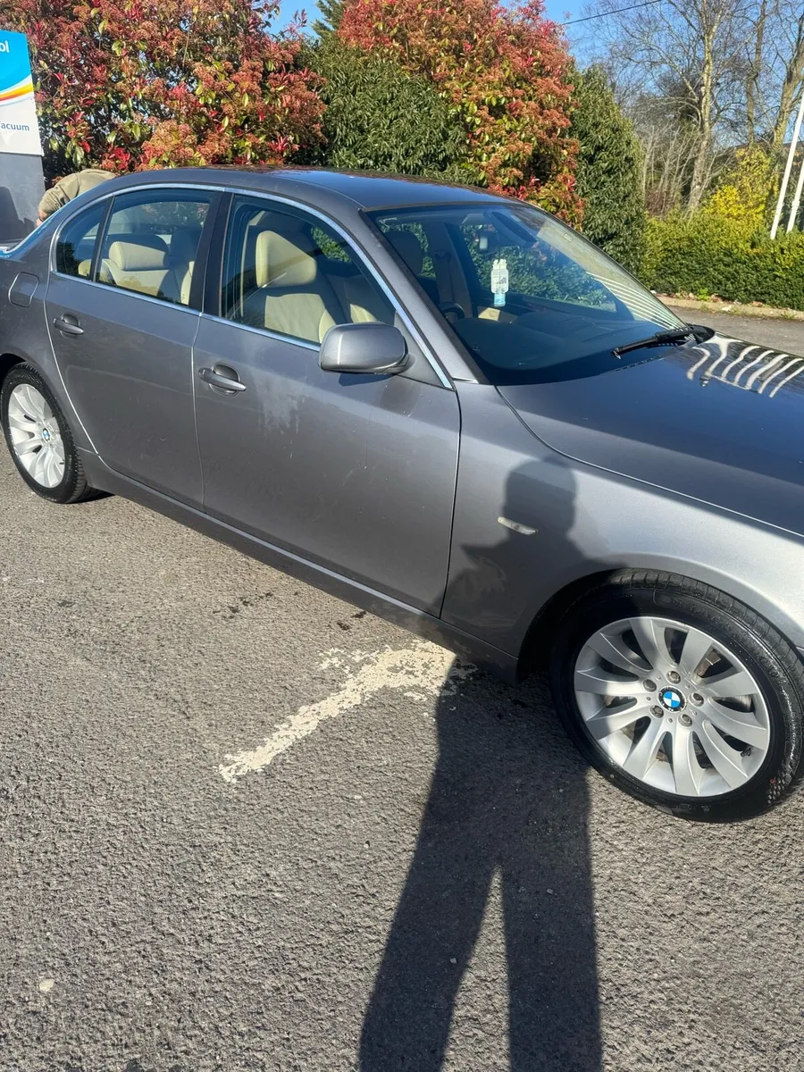 2009 BMW 520D TAX AND TESTED - Image 4