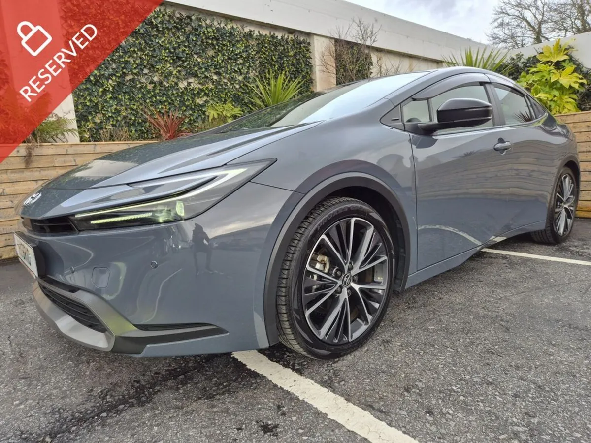 Toyota Prius 2.0 HYBRID / G-PACK / HIGH SPEC / TAX - Image 1
