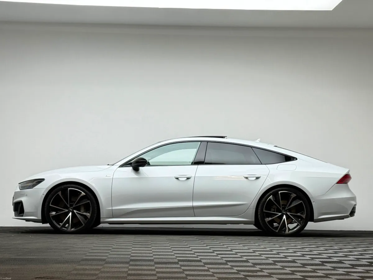 Audi A7 50 TFSI E S LINE BLK ED QUATTRO *PAN ROOF* - Image 4