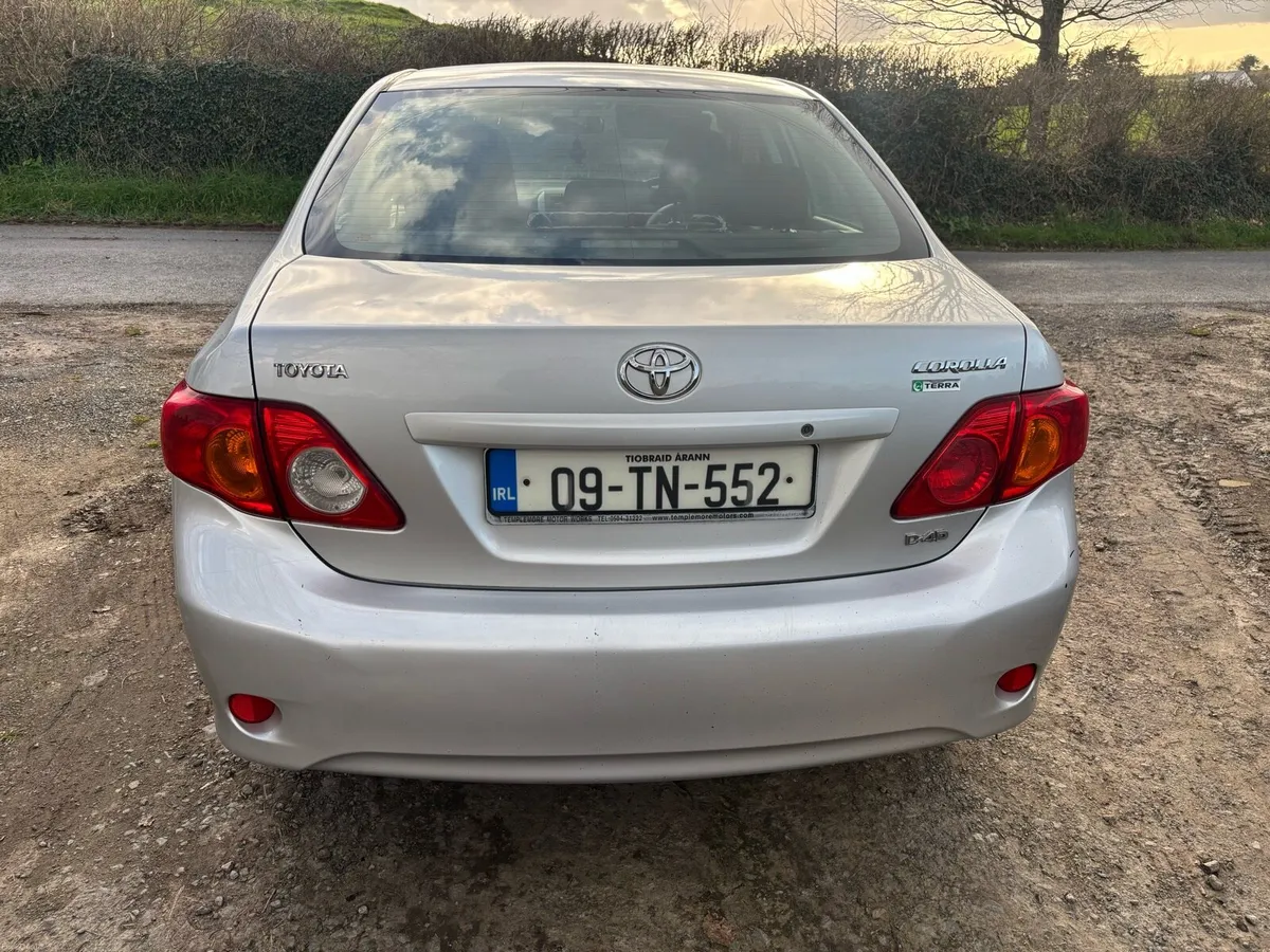 Toyota Corolla 1.4 Diesel - Image 3