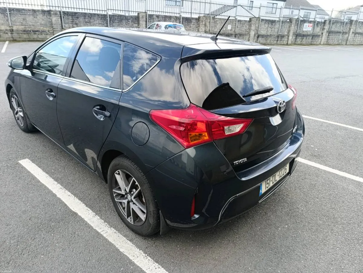 Toyota Auris 1.3 low milage. - Image 3