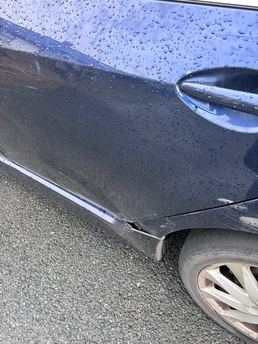 Mazda 6 ts2 2011 2.2 diesel Read the ad - Image 2