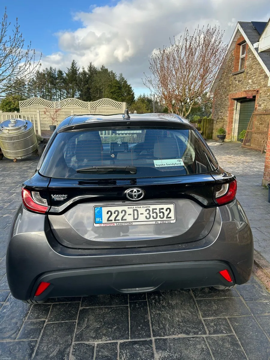 Toyota Yaris Luna 1.0 litre Petrol - Image 1