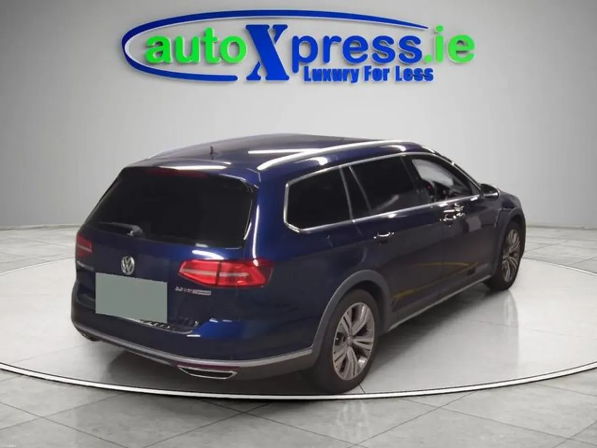 Volkswagen Passat ALLTRACK 4MOTION Low mileage - Image 3
