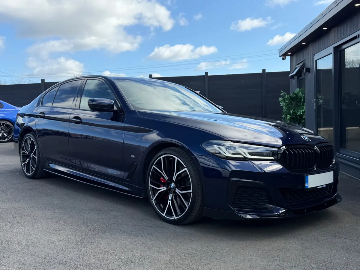 2022/222 BMW 520D G30 MSPORT - Image 3