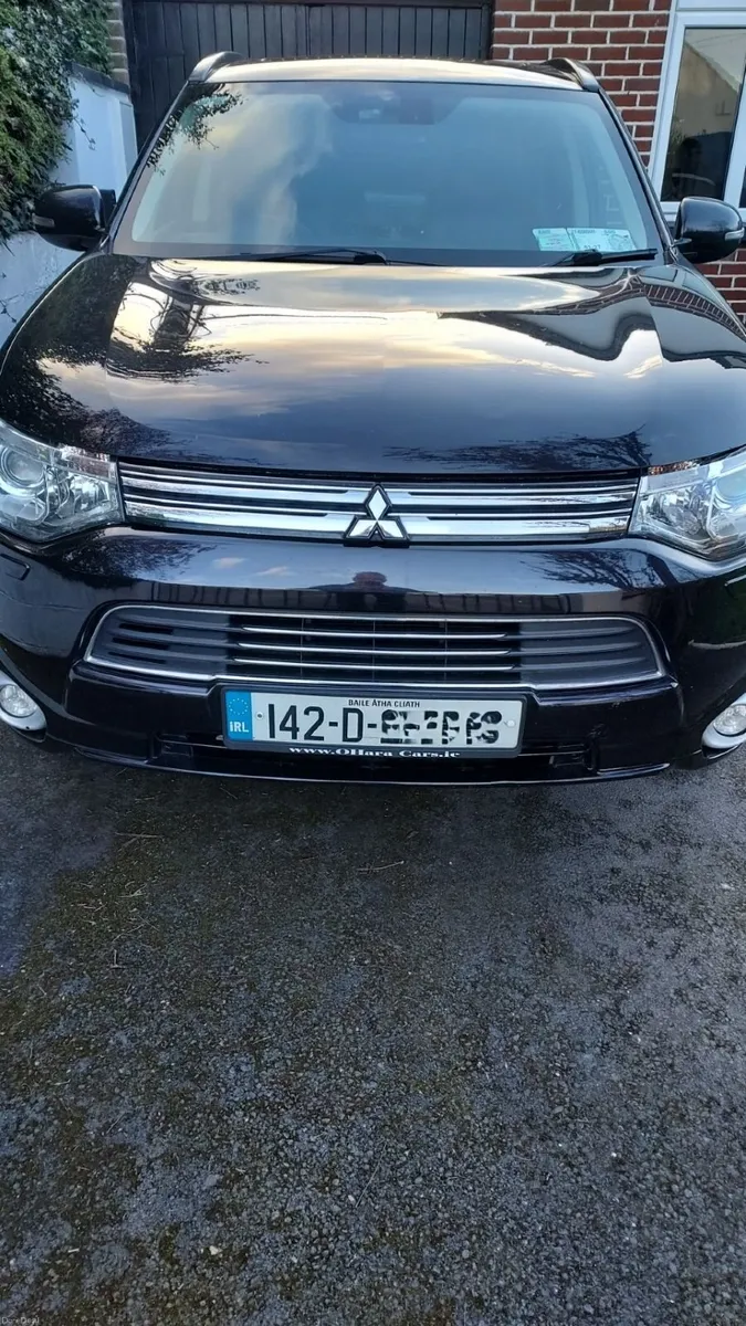 Mitsubishi Outlander 2014 - Image 2