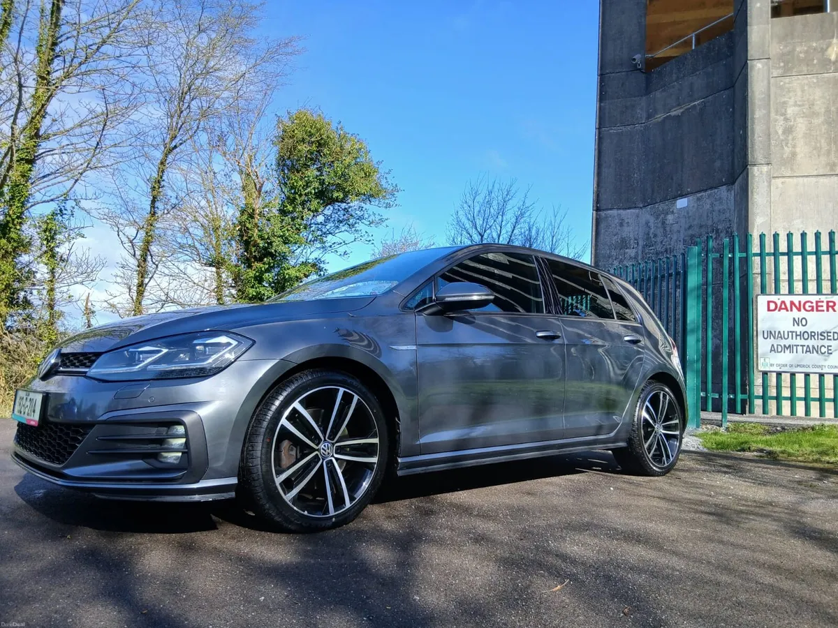 GOLF GTD AUTO EXCELLENT CONDITION - Image 4