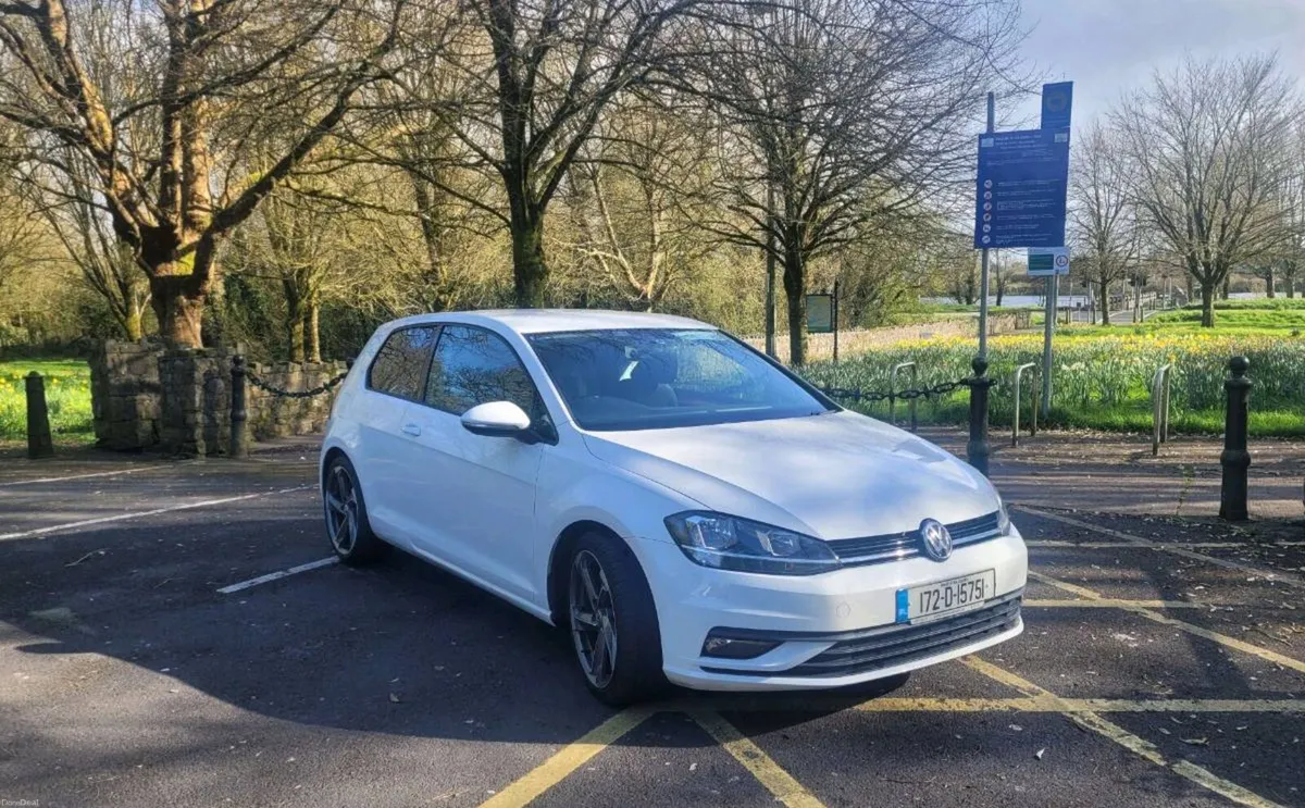 Volkswagen Golf 1.6 TDI 115 HP Trendline (3 Doors) - Image 1