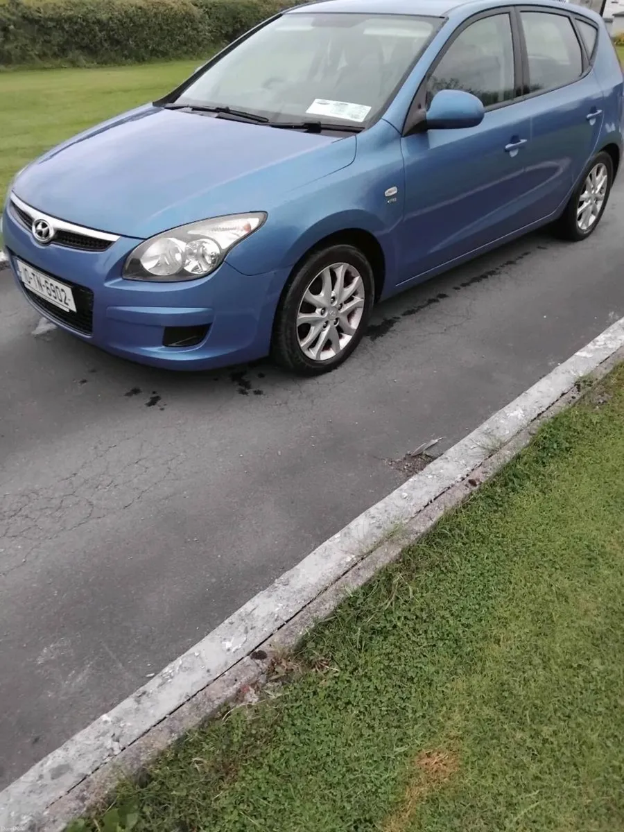 i30 1.6 diesel 2500 nct passed today low tax 200 - Image 3