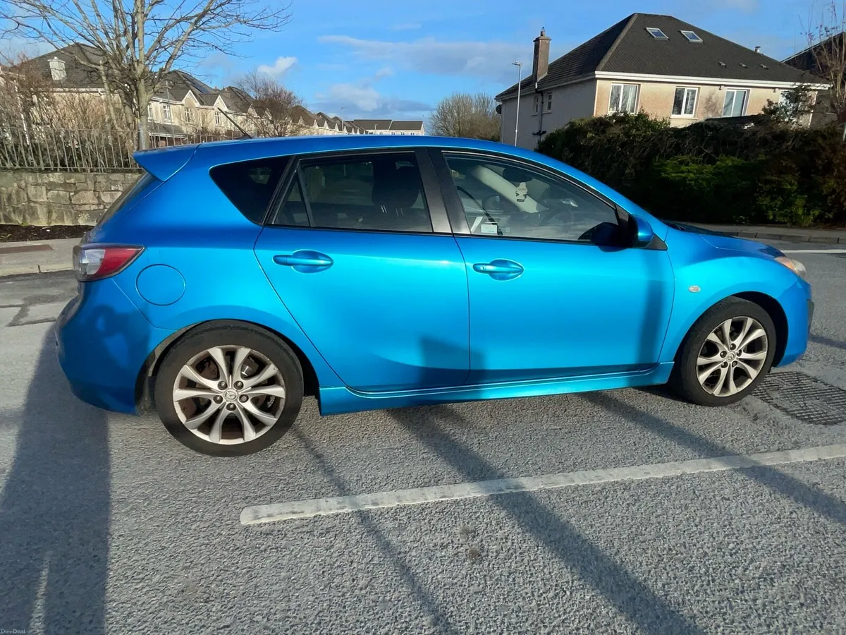 2010 Mazda 3 Sport - Image 3