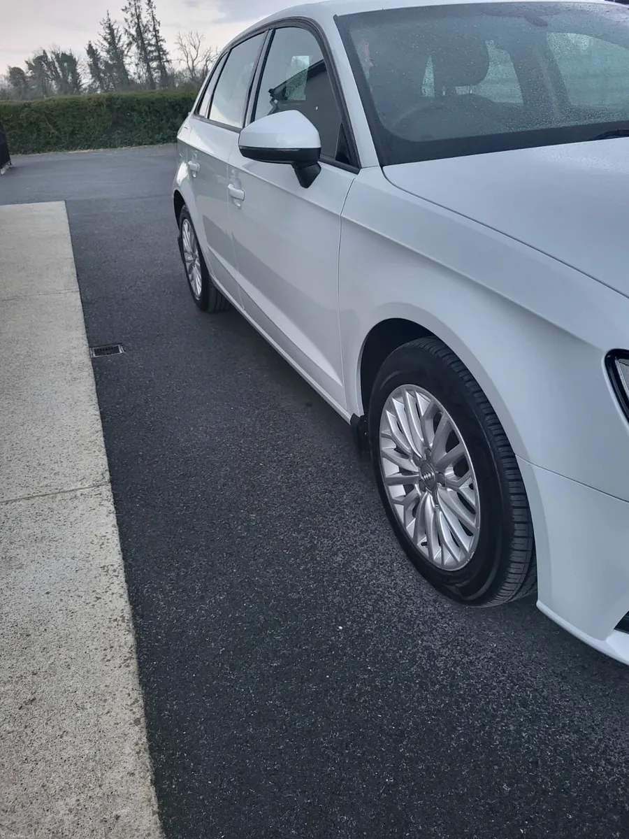 Audi A3 2017 - Image 3