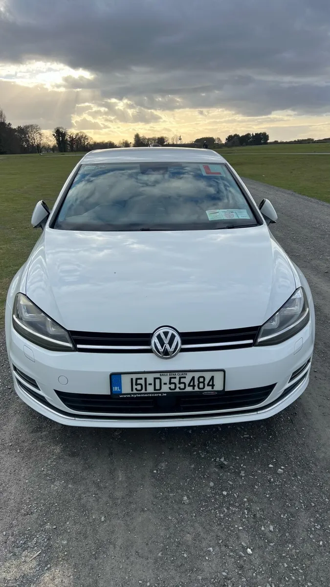 Volkswagen Golf 2015 - Image 2
